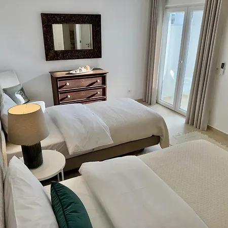 Casa de Férias In Center With Pool Carvoeiro (Lagoa)