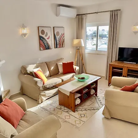 In Center With Pool Carvoeiro (Lagoa)