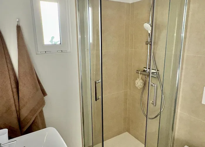 In Center With Pool * 卡武埃鲁