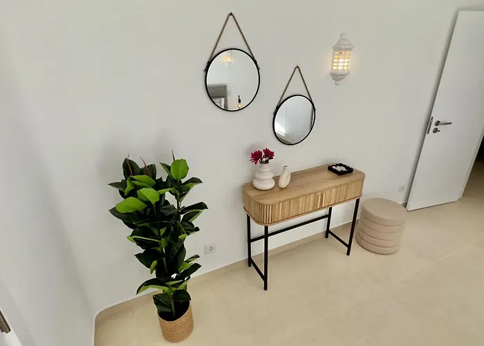 In Center With Pool *