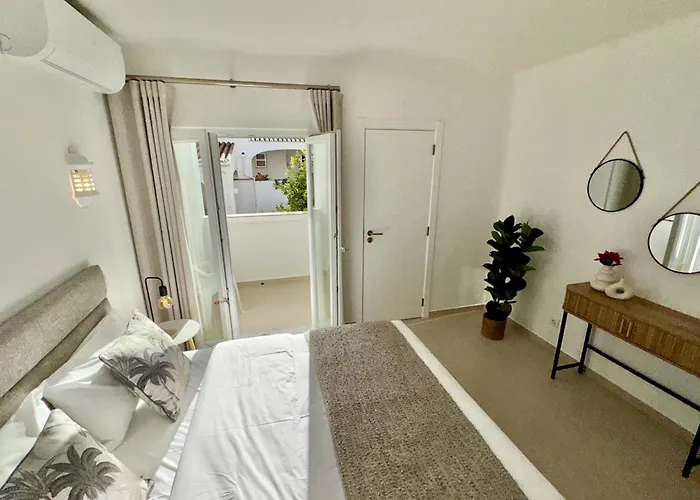 度假居 In Center With Pool 卡武埃鲁